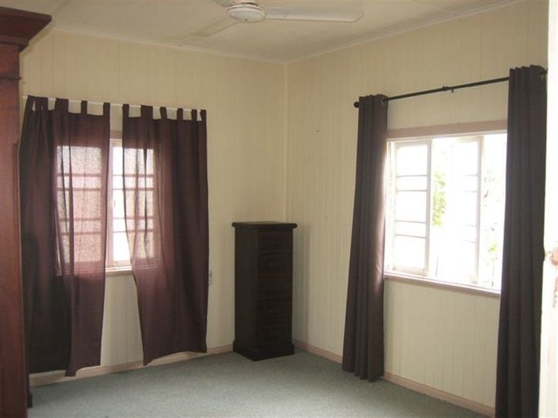 Photo - 125 Bayswater Road, Currajong QLD 4812 - Image 5