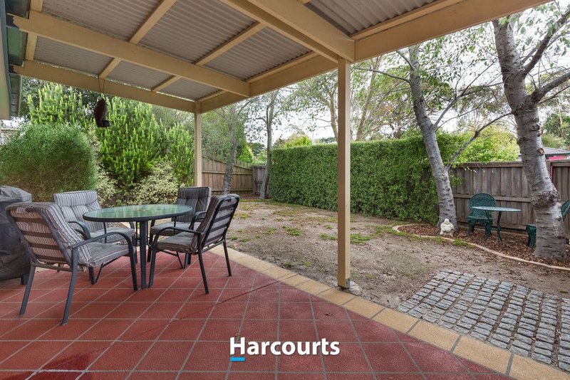 Photo - 1/25 Bemersyde Drive, Berwick VIC 3806 - Image 9