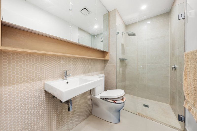 Photo - 1/25 Bigge Street, Liverpool NSW 2170 - Image 8