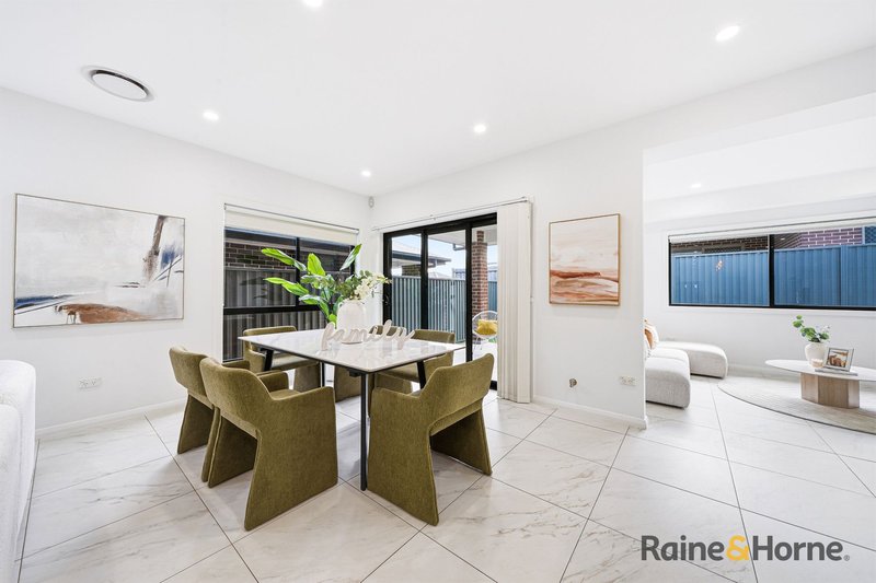 Photo - 125 Brighton Street, Riverstone NSW 2765 - Image 5
