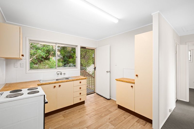 Photo - 1/25 Canfield Street, Nathan QLD 4111 - Image 2