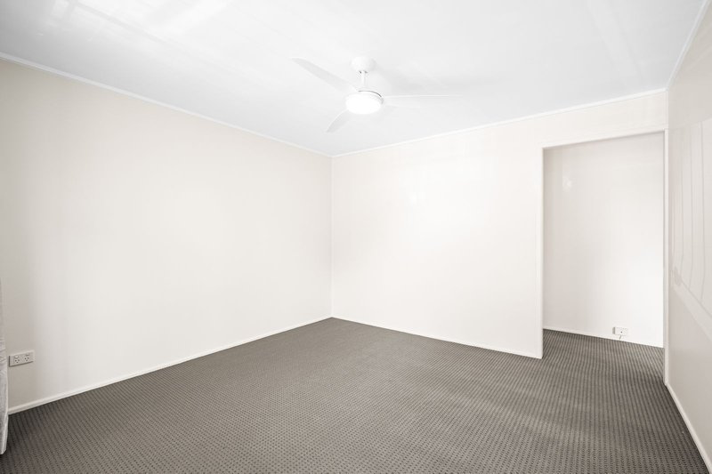 Photo - 1/25 Canfield Street, Nathan QLD 4111 - Image 6