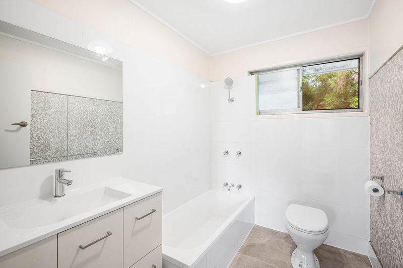 Photo - 1/25 Canfield Street, Nathan QLD 4111 - Image 10