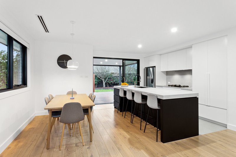 Photo - 125 Centre Dandenong Road, Cheltenham VIC 3192 - Image 6