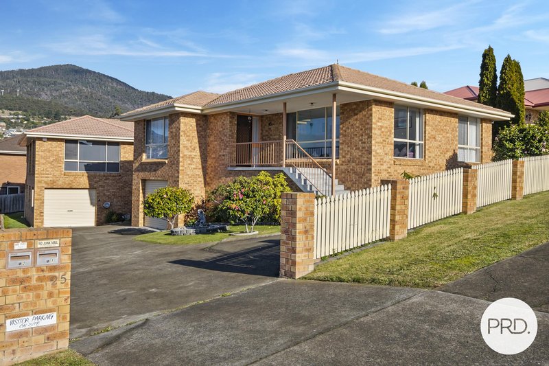 Photo - 1/25 Chardonnay Drive, Berriedale TAS 7011 - Image 2