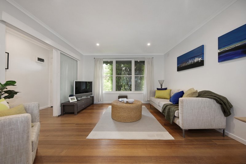 Photo - 1/25 Charming Street, Hampton East VIC 3188 - Image 2