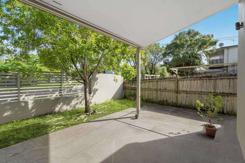 Photo - 1/25 Church Road, Zillmere QLD 4034 - Image 17