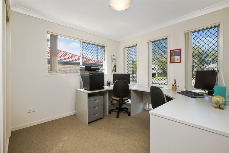 Photo - 125 Englefield Road, Oxley QLD 4075 - Image 11