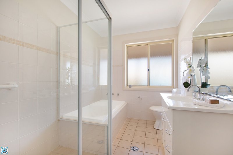 Photo - 1/25 Gladstone Avenue, Wollongong NSW 2500 - Image 6