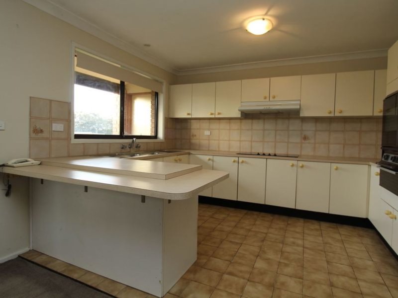 Photo - 1/25 Goodenough Street, Glenfield NSW 2167 - Image 3