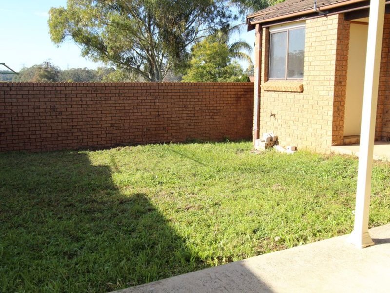 Photo - 1/25 Goodenough Street, Glenfield NSW 2167 - Image 7