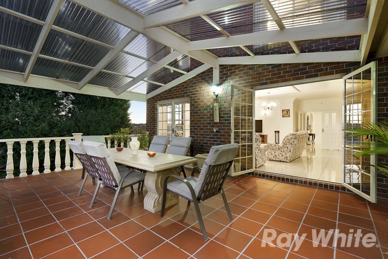 Photo - 125 Grandview Road, Wheelers Hill VIC 3150 - Image 9