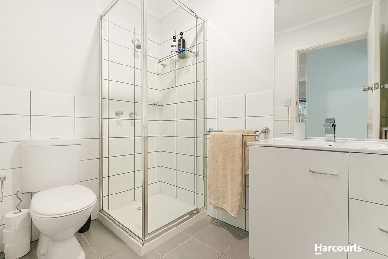 Photo - 1/25 Grenfell Road, Mount Waverley VIC 3149 - Image 8