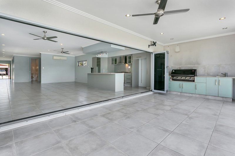 Photo - 125 Harbour Drive, Trinity Park QLD 4879 - Image 6