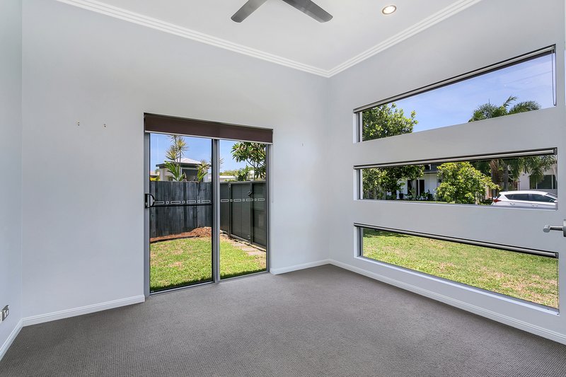 Photo - 125 Harbour Drive, Trinity Park QLD 4879 - Image 7