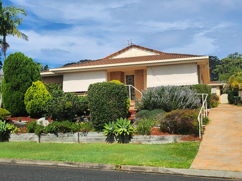 1/25 Hesper Drive, Forster NSW 2428