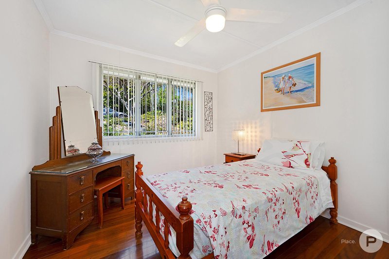 Photo - 125 Irvine Street, Mitchelton QLD 4053 - Image 11