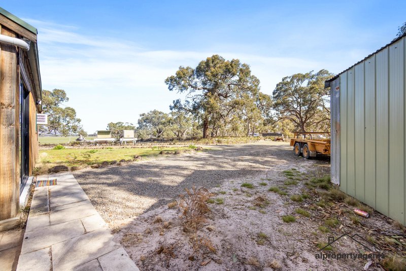 Photo - 125 John Mcphees Drive, Toolondo VIC 3401 - Image 16