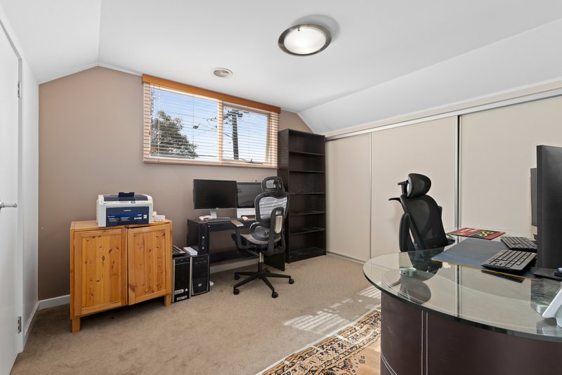 Photo - 125 Kilgour Street, Geelong VIC 3220 - Image 10