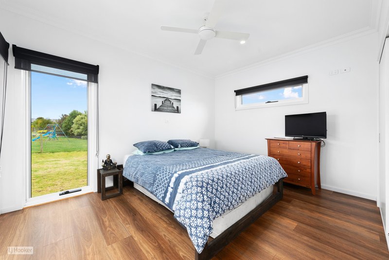 Photo - 125 Kings Cove Boulevard, Metung VIC 3904 - Image 10