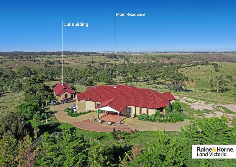 Photo - 125 Loemans Road, Bulla VIC 3428 - Image 1