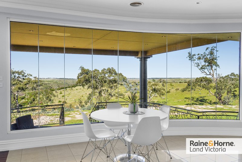 Photo - 125 Loemans Road, Bulla VIC 3428 - Image 3