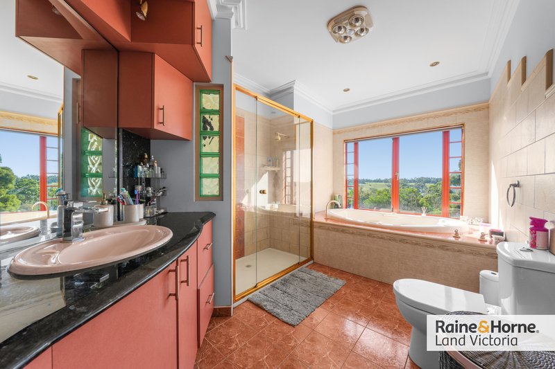 Photo - 125 Loemans Road, Bulla VIC 3428 - Image 12