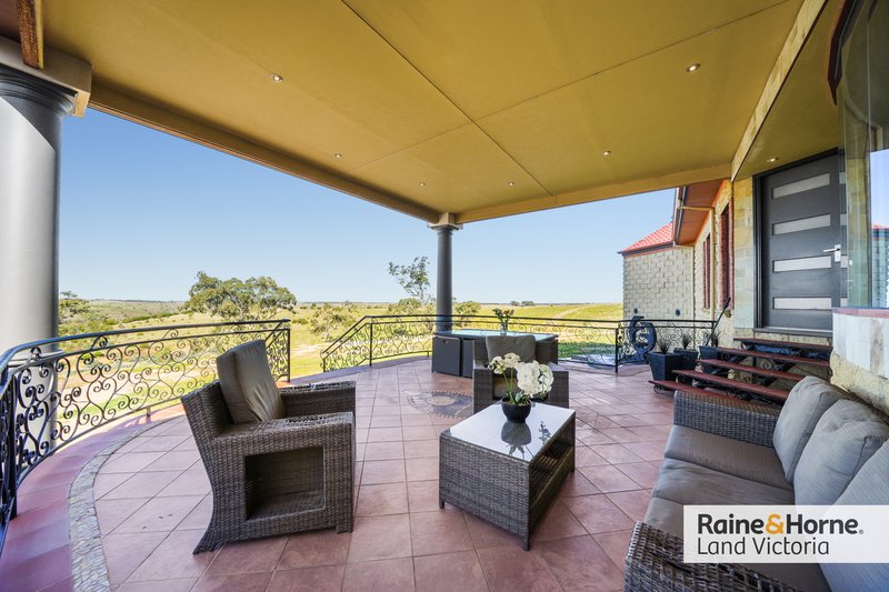 Photo - 125 Loemans Road, Bulla VIC 3428 - Image 27