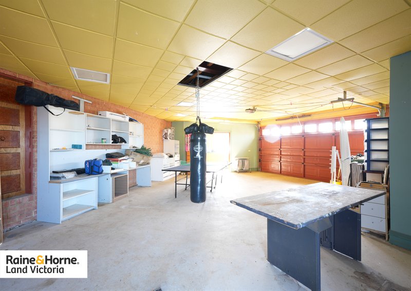Photo - 125 Loemans Road, Bulla VIC 3428 - Image 29