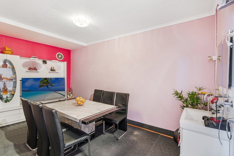 Photo - 1/25 Longfield Street, Cabramatta NSW 2166 - Image 4