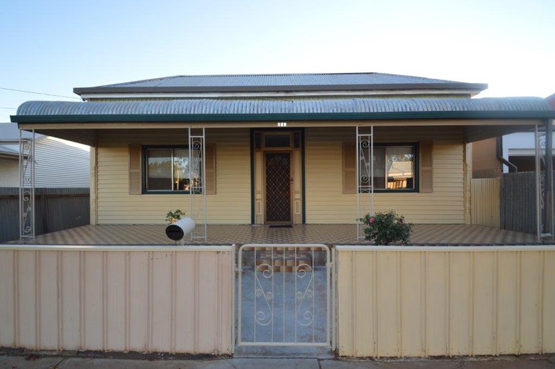 Photo - 125 Mcculloch Street, Broken Hill NSW 2880 - Image 1