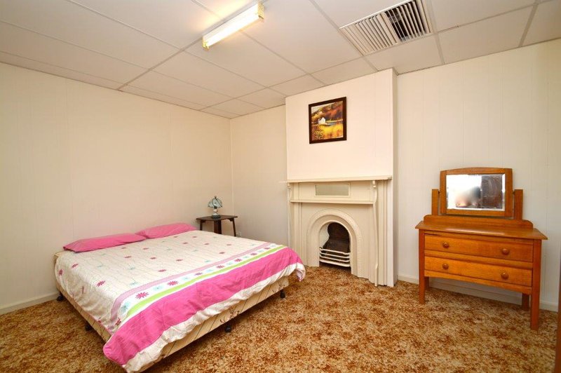 Photo - 125 Mcculloch Street, Broken Hill NSW 2880 - Image 4