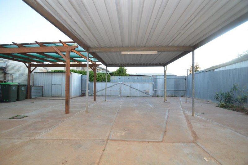 Photo - 125 Mcculloch Street, Broken Hill NSW 2880 - Image 10