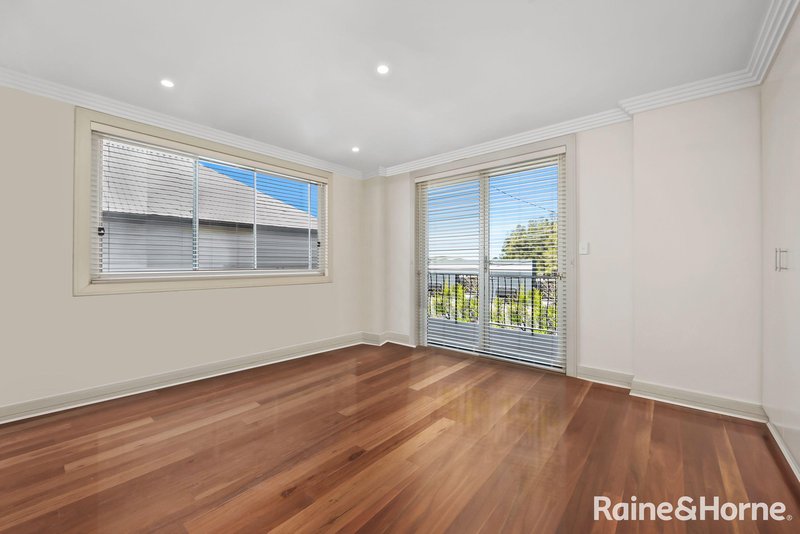 Photo - 125 Meeks Road, Marrickville NSW 2204 - Image 5