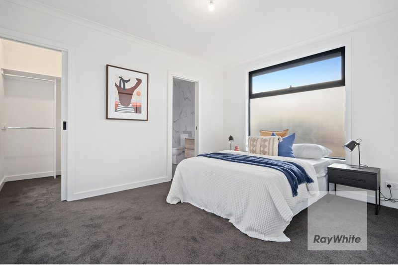 Photo - 1/25 Neilsen Crescent, Bundoora VIC 3083 - Image 7