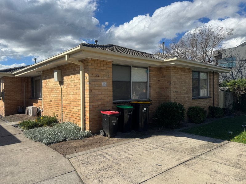 Photo - 1/25 New Street, Dandenong VIC 3175 - Image 2