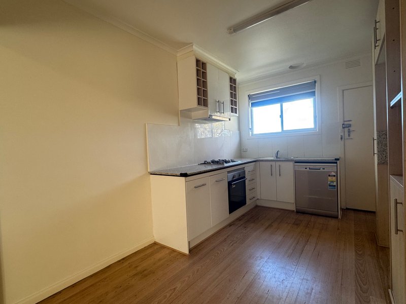 Photo - 1/25 New Street, Dandenong VIC 3175 - Image 7