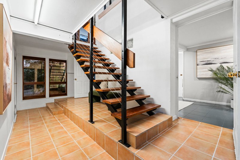 Photo - 125 Ninth Avenue, St Lucia QLD 4067 - Image 18