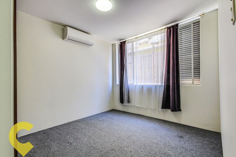 Photo - 1/25 Normanby Terrace, Herston QLD 4006 - Image 6