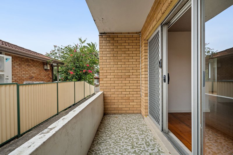 Photo - 1/25 Oswald Street, Campsie NSW 2194 - Image 8