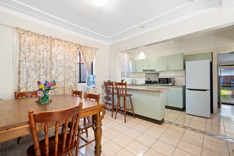 Photo - 125 Park Road, Auburn NSW 2144 - Image 2