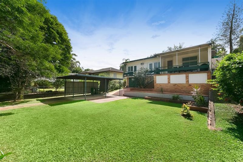 Photo - 125 Payne Street, Indooroopilly QLD 4068 - Image 2