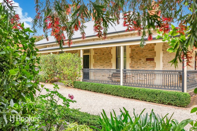 Photo - 125 Penfold Road, Wattle Park SA 5066 - Image 2