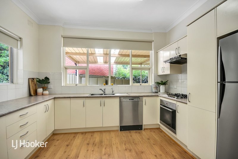 Photo - 125 Penfold Road, Wattle Park SA 5066 - Image 8