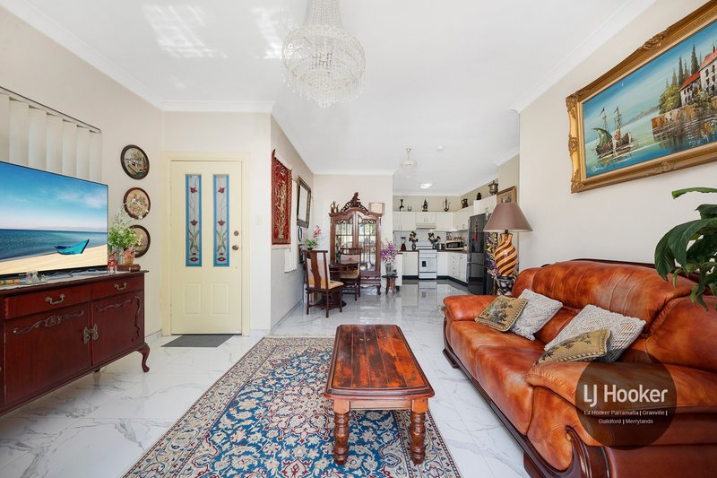 Photo - 12/5 Rawson Road, South Wentworthville NSW 2145 - Image 5
