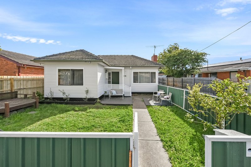 Photo - 1/25 Rayhur Street, Clayton South VIC 3169 - Image 2