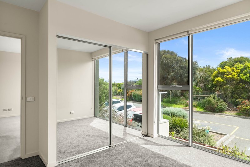 Photo - 12/5 Sapphire View, San Remo VIC 3925 - Image 8