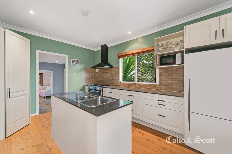 Photo - 125 Saul St , Brighton QLD 4017 - Image 2