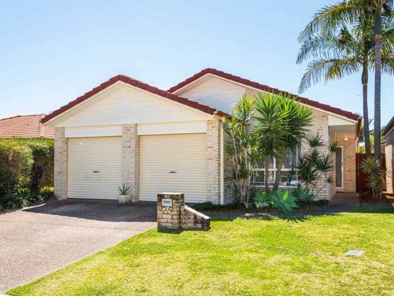 Photo - 1/25 Thornleigh Cr , Varsity Lakes QLD 4227 - Image 1