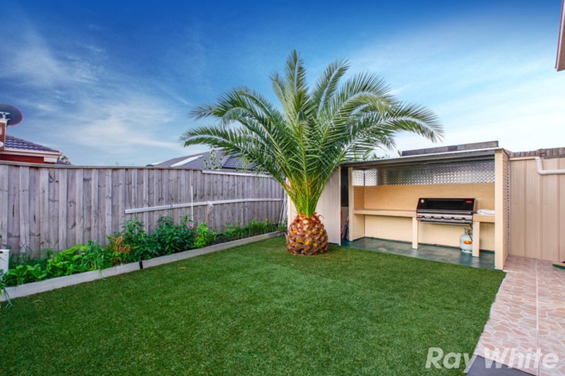 Photo - 125 Vincent Drive, South Morang VIC 3752 - Image 13